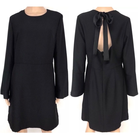 Banana Republic Dresses & Skirts - Banana Republic Black Open Back Bell Sleeve Dress